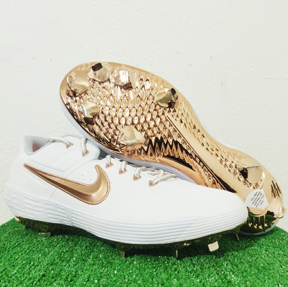 Nike Other - Nike Alpha Huarache Elite 2 Low Cleats Metallic